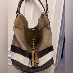 Authentic Burberry bucket Bag